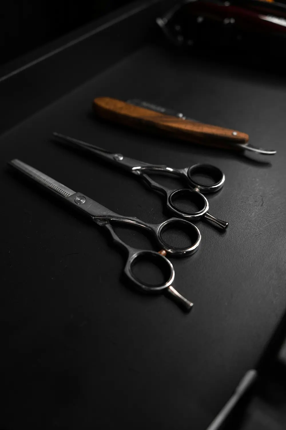 Afeitado de cabeza para hombre Pumariega Estudios Barberia en Gijon